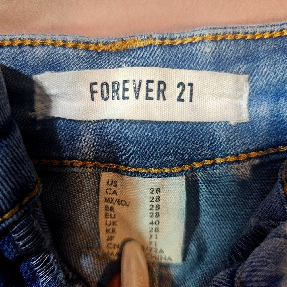 Forever 21 Skinny Jeans Size 28